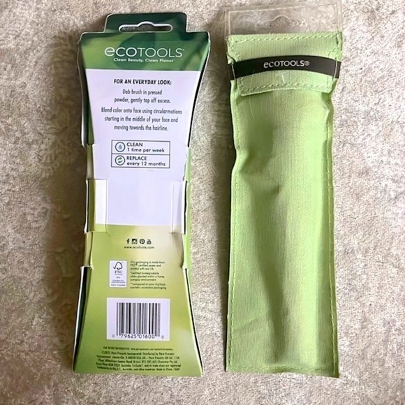 Brand New Set of 2 EcoTools Makeup Brushes Full Powder Blending & Bronzing - Picture 5 of 9